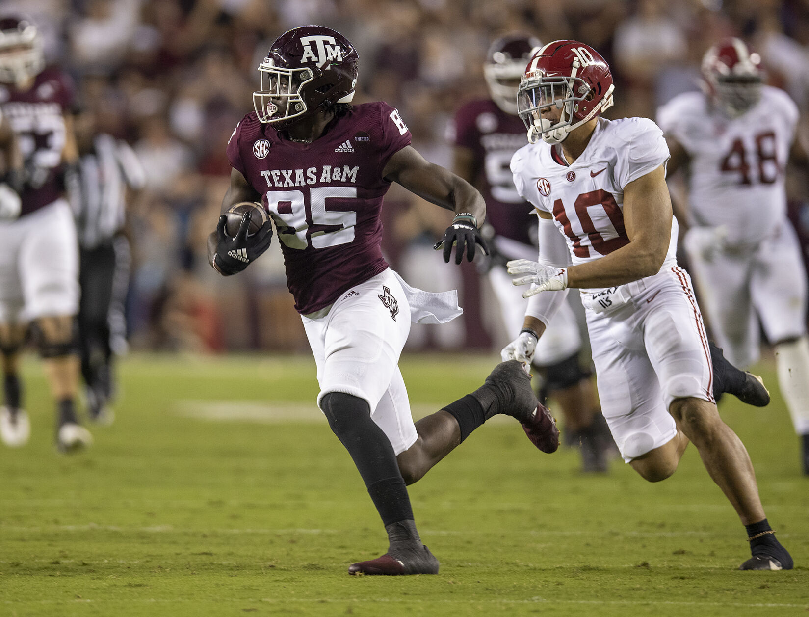 101021-bcs-sports-aggiesm-p5